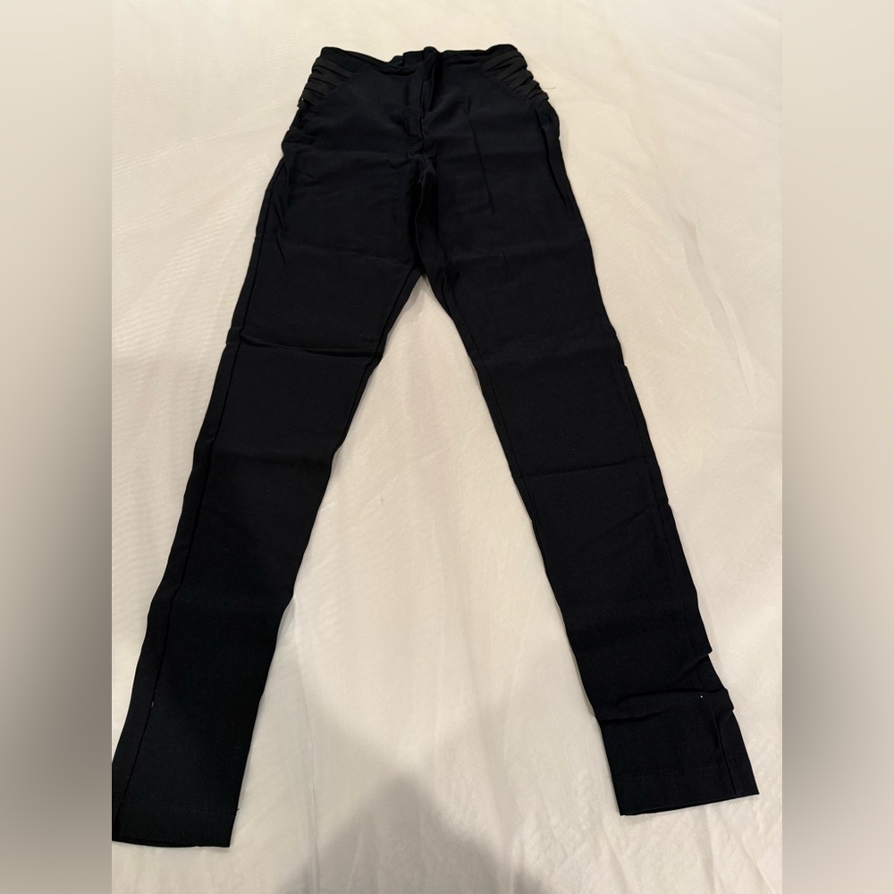 Material girl, skinny dress pants size extra small